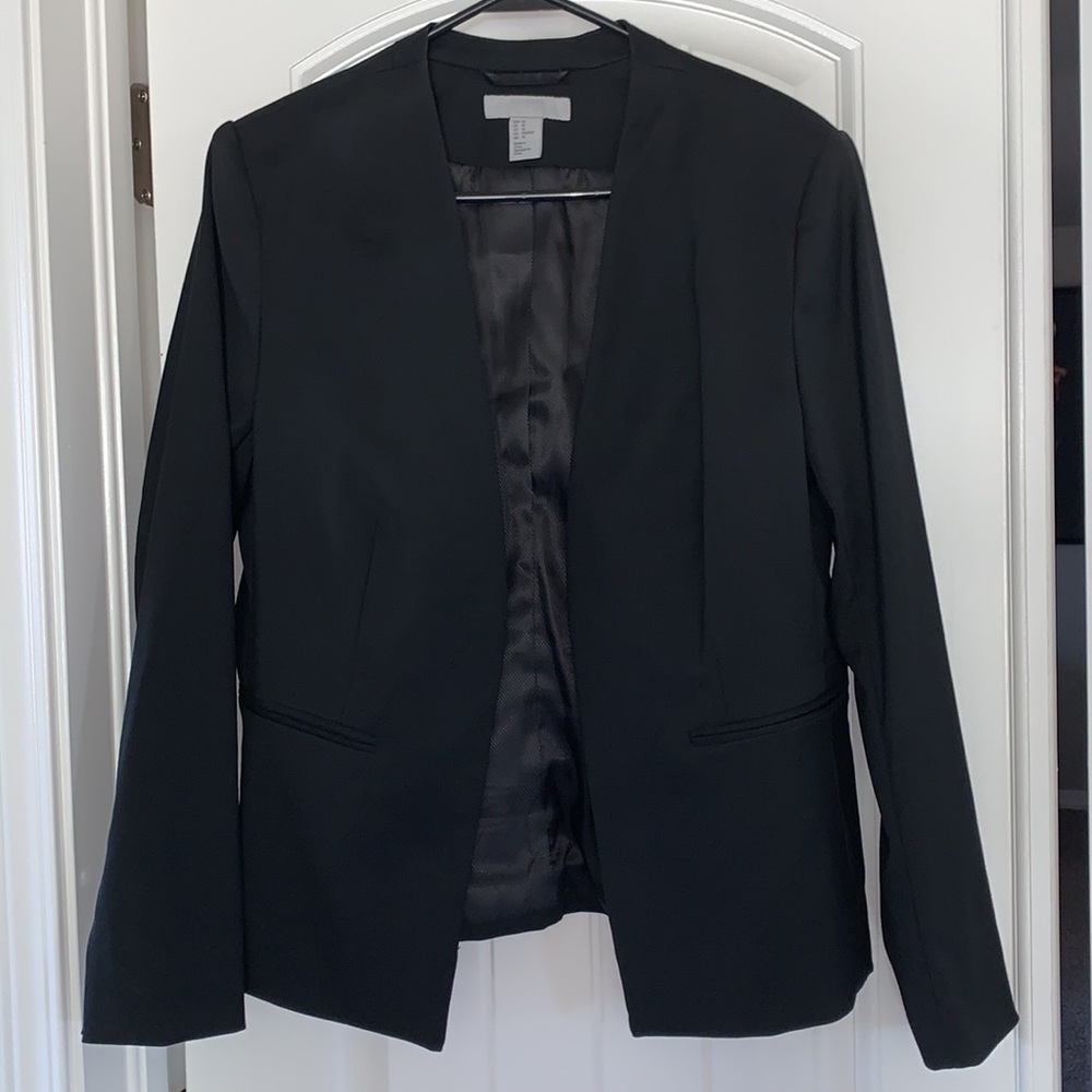 H&M Women’s Black Blazer Jacket Top